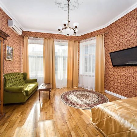 Cozy Apartment 39/34 Lviv Ngoại thất bức ảnh