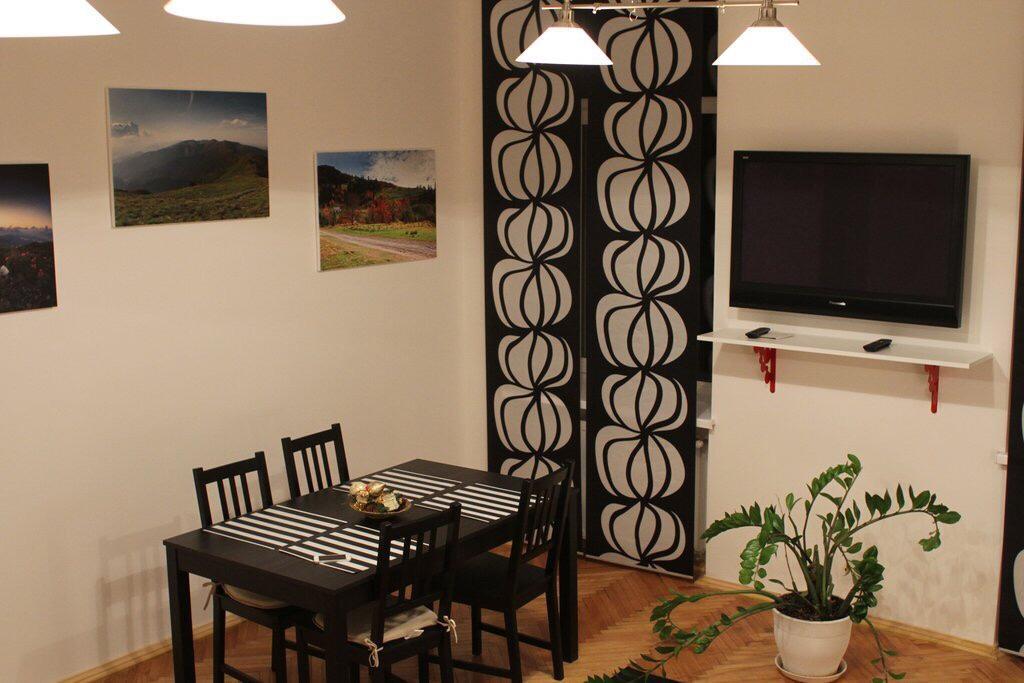 Cozy Apartment 39/34 Lviv Ngoại thất bức ảnh