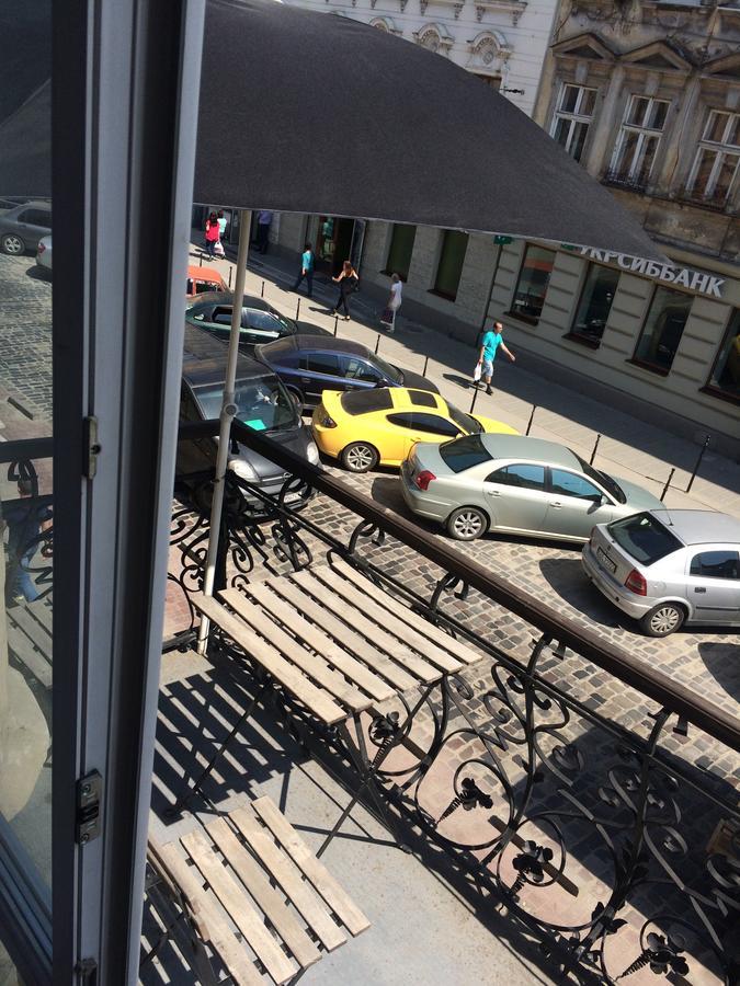 Cozy Apartment 39/34 Lviv Ngoại thất bức ảnh